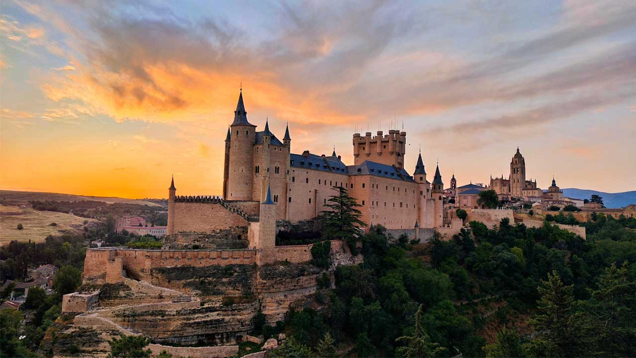 Alcázar de Segovia, un castillo de cuento de hadas